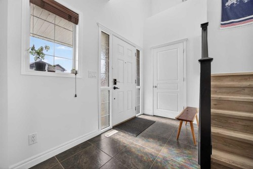 340 Prestwick Terrace Se, Calgary, AB - Indoor Photo Showing Other Room