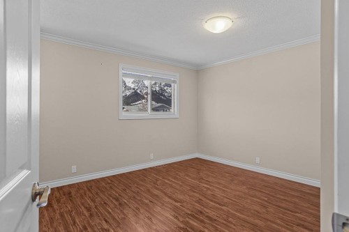 323 Hoodoo Crescent, Canmore, AB - Indoor Photo Showing Other Room