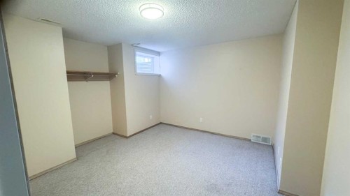 36 Chaparral Drive Se, Calgary, AB - Indoor Photo Showing Other Room