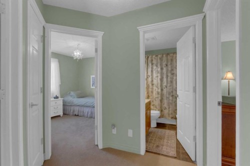 4 Cranfield Circle Se, Calgary, AB - Indoor Photo Showing Other Room