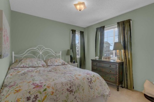 4 Cranfield Circle Se, Calgary, AB - Indoor Photo Showing Bedroom