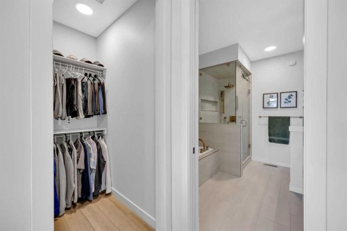 13 Emerson Crescent, Okotoks, AB - Indoor