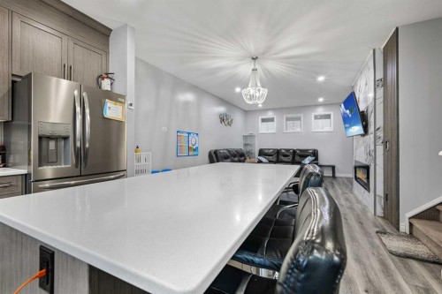 183 Cornerbrook Gate Ne, Calgary, AB - Indoor Photo Showing Kitchen