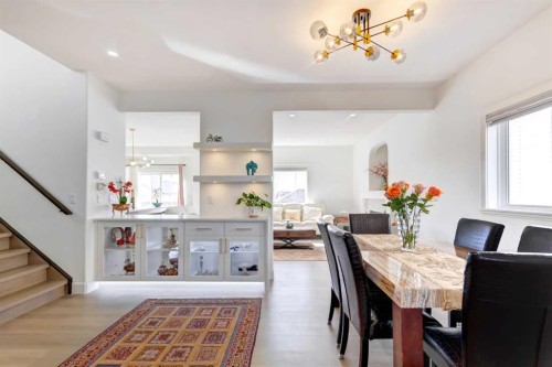37 Royal Birch Landing Nw, Calgary, AB - Indoor Photo Showing Dining Room