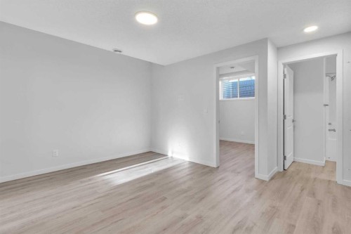 20 Iris Crescent, Okotoks, AB - Indoor Photo Showing Other Room