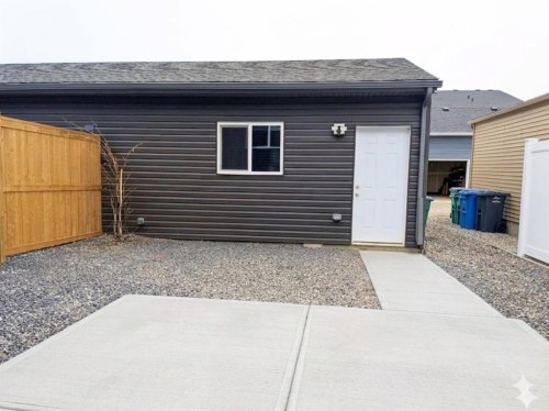 20 Iris Crescent, Okotoks, AB - Outdoor With Exterior