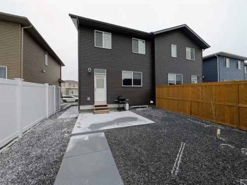 20 Iris Crescent, Okotoks, AB - Outdoor With Exterior