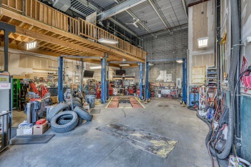 215-32 Westwinds Crescent Ne, Calgary, AB 