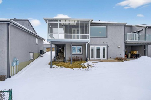 96 Norquay Heights Nw, Calgary, AB - Outdoor