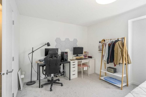 628 Copperstone Manor Se, Calgary, AB - Indoor Photo Showing Office