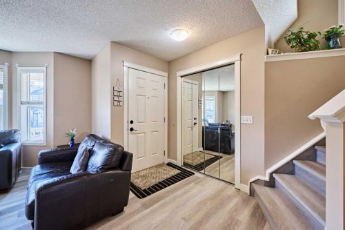 188 Silverado Plains Close Sw, Calgary, AB - Indoor Photo Showing Other Room