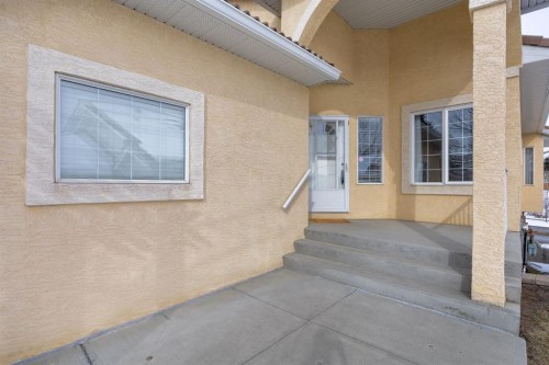 35 Scimitar Heath Nw, Calgary, AB - Outdoor With Exterior