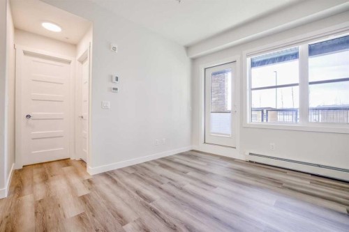 107-55 Wolf Hollow Crescent Se, Calgary, AB - Indoor Photo Showing Other Room