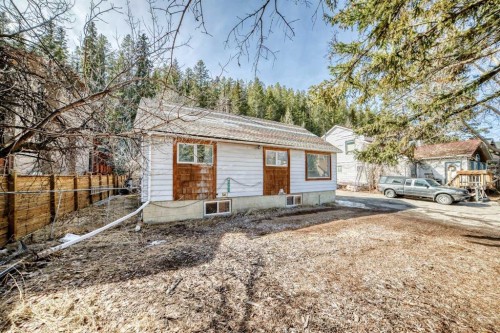 231 Three Sisters Drive, Canmore, AB - Outdoor
