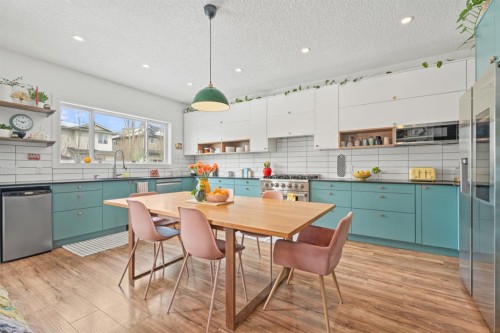 32 Chapalina Common Se, Calgary, AB - Indoor