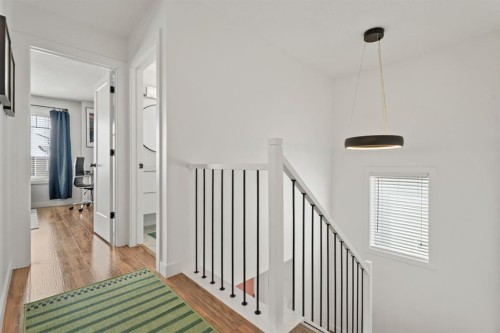 32 Chapalina Common Se, Calgary, AB - Indoor Photo Showing Other Room