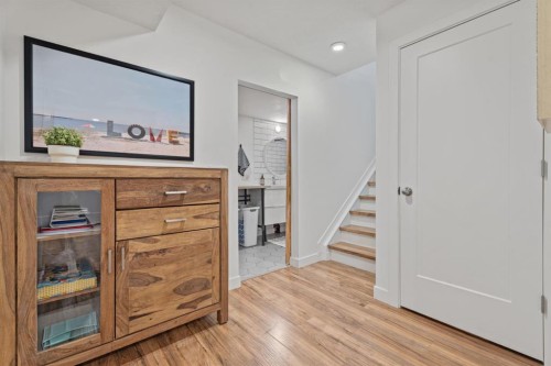 32 Chapalina Common Se, Calgary, AB - Indoor Photo Showing Other Room