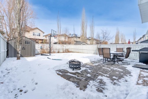 32 Chapalina Common Se, Calgary, AB - Outdoor