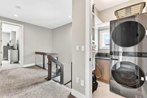 3736 44 Street Sw, Calgary, AB - Indoor Photo Showing Laundry Room