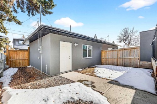 3736 44 Street Sw, Calgary, AB - Outdoor With Exterior