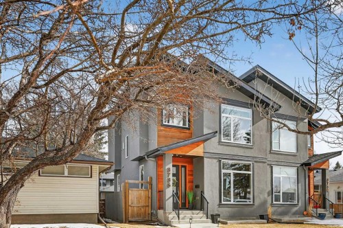 3736 44 Street Sw, Calgary, AB - Outdoor