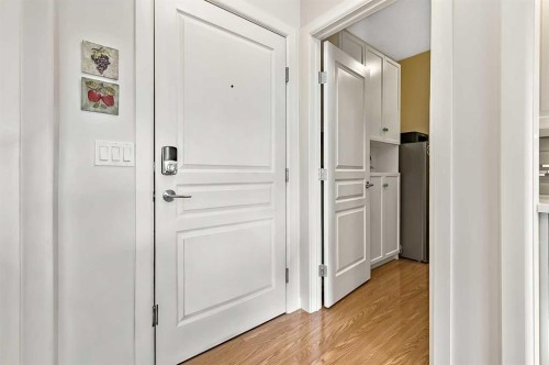 244-52 Cranfield Link Se, Calgary, AB - Indoor Photo Showing Other Room