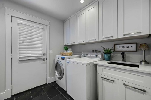 116 Bay View Drive Sw, Calgary, AB - Indoor Photo Showing Laundry Room