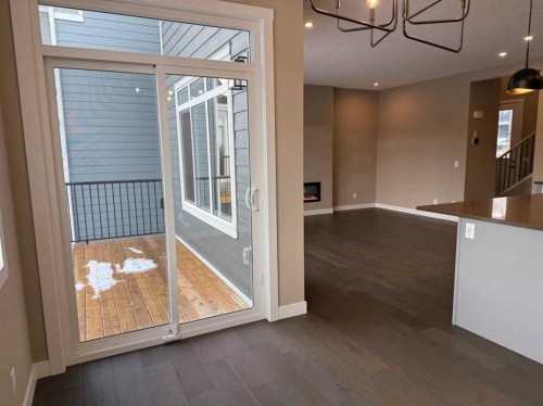 115 Sundown Crescent, Cochrane, AB - Indoor Photo Showing Other Room