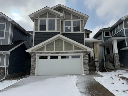 115 Sundown Crescent  Cochrane, AB T4C 1Y3