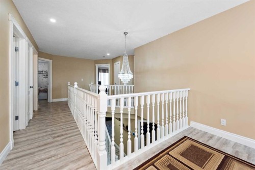 66 Royal Highland Road Nw, Calgary, AB - Indoor Photo Showing Other Room