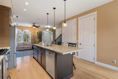 536 Quarry Park Boulevard Se, Calgary, AB - Indoor Photo Showing Kitchen With Stainless Steel Kitchen With Upgraded Kitchen