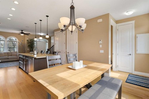 536 Quarry Park Boulevard Se, Calgary, AB - Indoor Photo Showing Dining Room