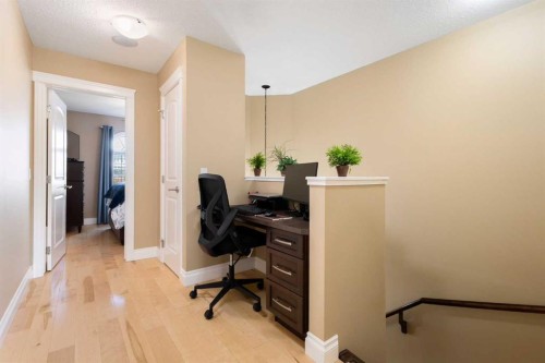 536 Quarry Park Boulevard Se, Calgary, AB - Indoor