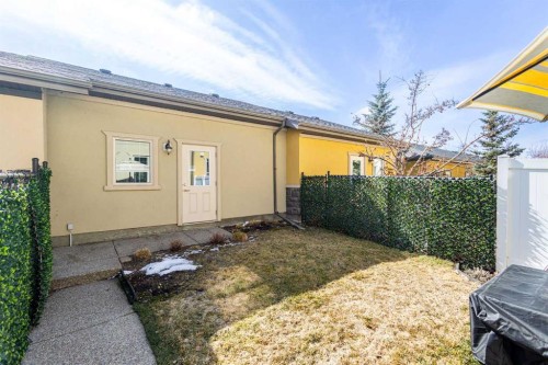 536 Quarry Park Boulevard Se, Calgary, AB - Outdoor