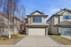 83 Cranfield Crescent SE Calgary, AB T3M 1A6
