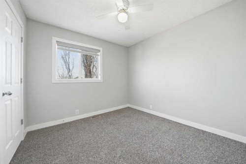83 Cranfield Crescent Se, Calgary, AB - Indoor Photo Showing Other Room