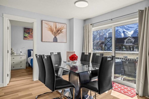 1-1406 2Nd Avenue, Canmore, AB - Indoor Photo Showing Dining Room