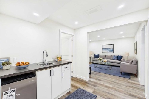 156 Rainbow Falls Heath, Chestermere, AB - Indoor