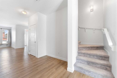 48 Ambleside Crescent Nw, Calgary, AB - Indoor Photo Showing Other Room