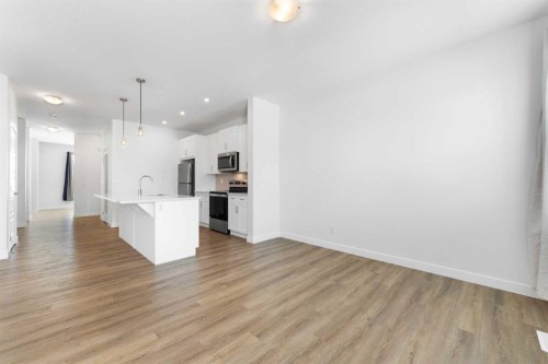 48 Ambleside Crescent Nw, Calgary, AB - Indoor Photo Showing Kitchen