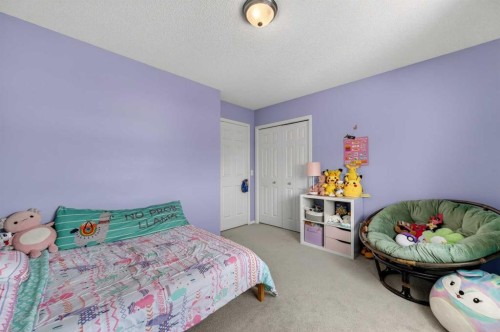 210 West Creek Bay, Chestermere, AB - Indoor Photo Showing Bedroom