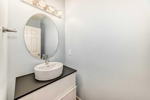 331 Royal Oak Heath Nw, Calgary, AB - Indoor Photo Showing Bathroom