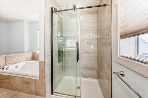 331 Royal Oak Heath Nw, Calgary, AB - Indoor Photo Showing Bathroom