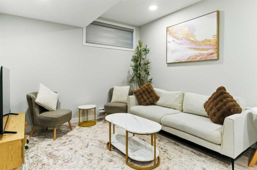 268 Savanna Terrace, Calgary, AB - Indoor Photo Showing Other Room