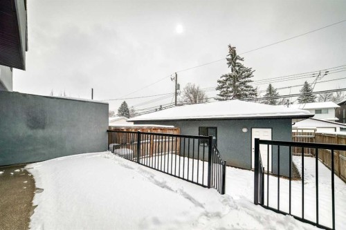 2117 51 Avenue Sw, Calgary, AB - Outdoor With Exterior