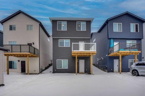 26 Amblehurst Path Nw, Calgary, AB - Outdoor