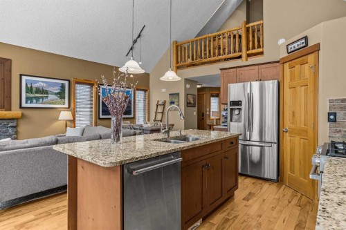 1112 Wilson Way, Canmore, AB - Indoor Photo Showing Kitchen With Double Sink With Upgraded Kitchen