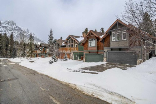 1112 Wilson Way, Canmore, AB - Outdoor With Facade