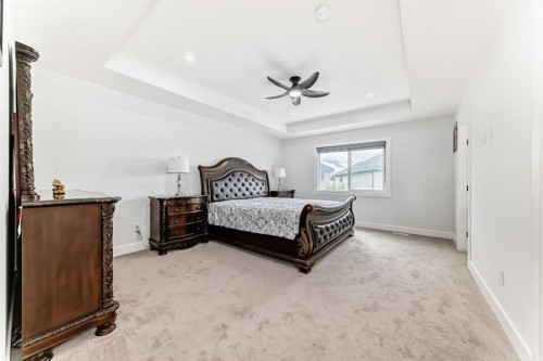 127 Saddlecrest Grove Ne, Calgary, AB - Indoor Photo Showing Bedroom