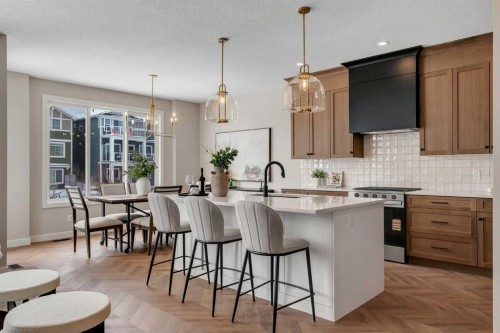 47 Sundown Crescent, Cochrane, AB - Indoor Photo Showing Other Room